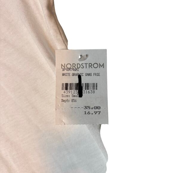 Friends Christmas Tree Graphic Tee White Holiday T-Shirt Size S NWT - Picture 7 of 7